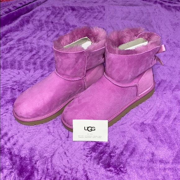 UGG Shoes - UGGs